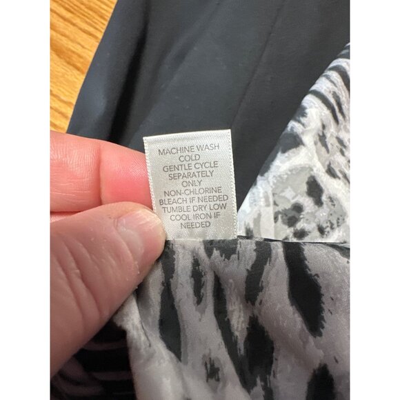 Christopher & Banks Open Front Blazer Animal Print Lining & Roll-Tab Cuffs Sz L - Picture 10 of 12